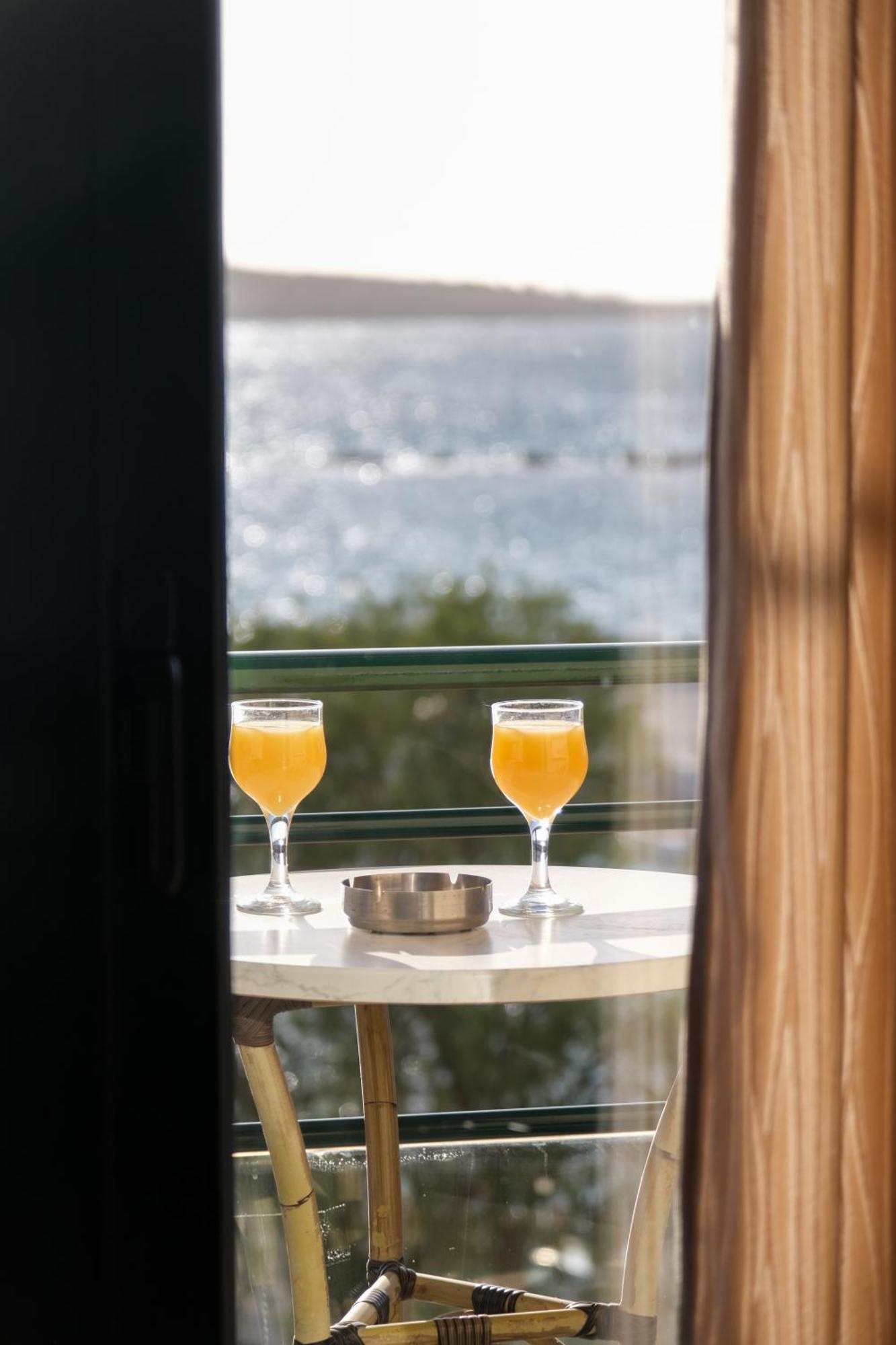 Arocaria Apartments Χανιά Εξωτερικό φωτογραφία